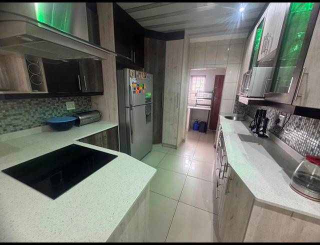 3 BEDROOM HOUSE FOR SALE IN DENNESIG